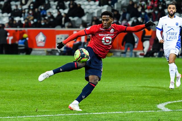 沃尔夫斯堡后防因伤出局备战下轮联赛的简单介绍 沃尔夫斯堡后防因伤出局备战下轮联赛的简单介绍